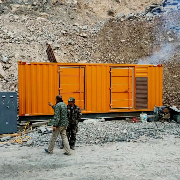 麦盖提如何选择适合自己的 800KW 柴油发电机组?